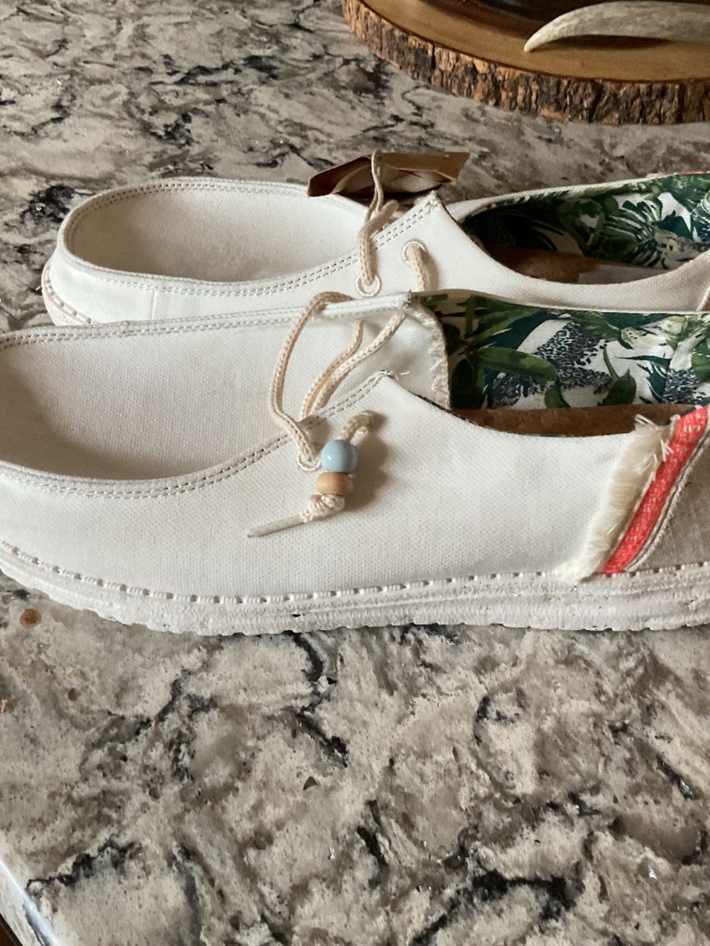 Off White HEYDUDES